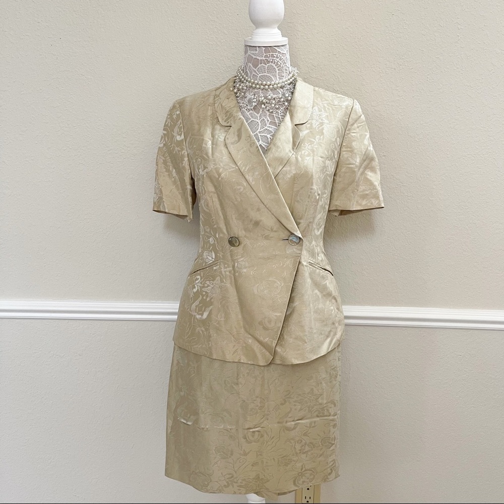 COPY - Escada | Silk Skirt Suit in Beige, Designer Size38